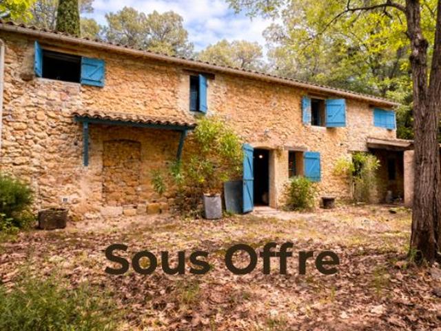 LORGUES Bergerie authentique sur 5515 m2 terrain boisé en zo. 69m² Lorgues