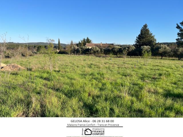 Lorgues Vente Terrain 83