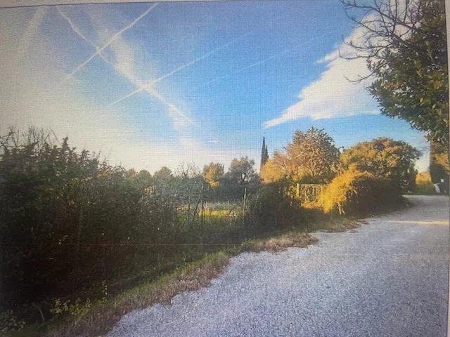 Lorgues Vente Terrain 83