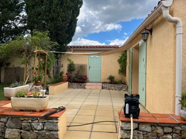 Lorgues Villa T4 Sur 3220 m² 160m² Lorgues