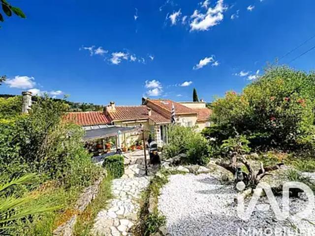 Lorgues 83510 Achat / Vente maison 5 pièces t5 parking
