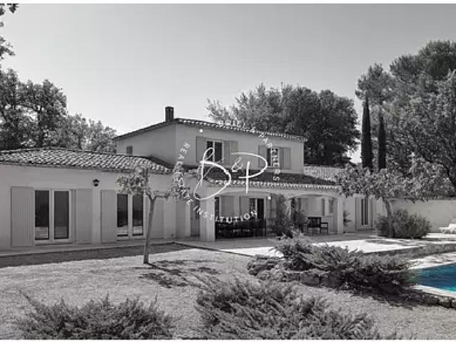 Lorgues 83510 Achat / Vente maison 6 pièces t6 piscine terrasse