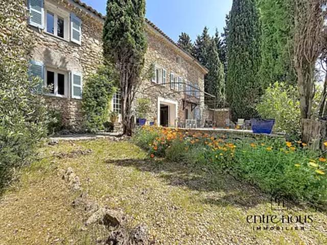 Lorgues 83510 Achat / Vente maison 9 pièces t9 parking