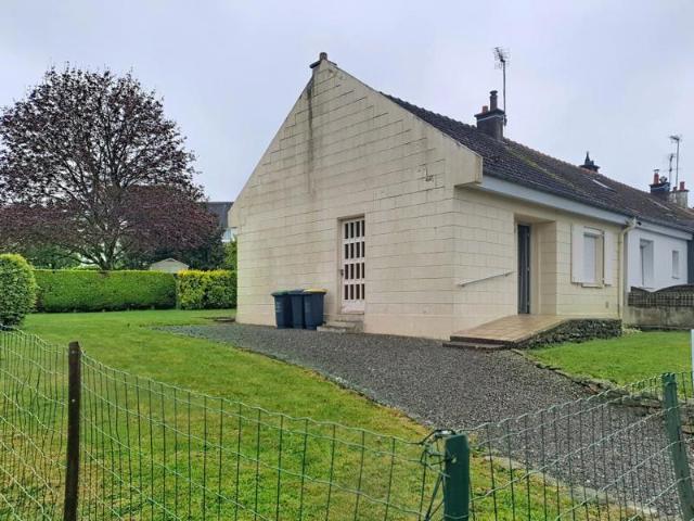 LORIENT: Maison de 44 m² à rénover sur 366 m² de terrain