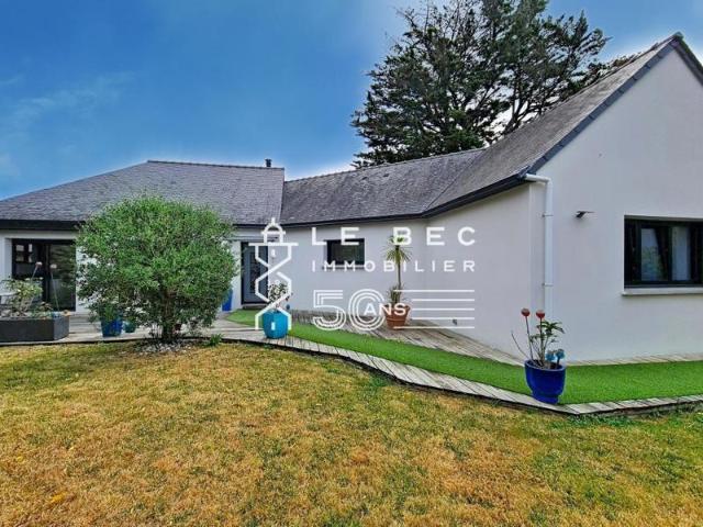 LORIENT: Superbe maison contemporaine de plain pied