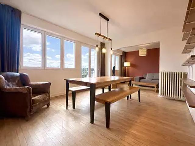 Lorient 56100 Achat / Vente appartement 2 pièces t2 au dernier étage parking