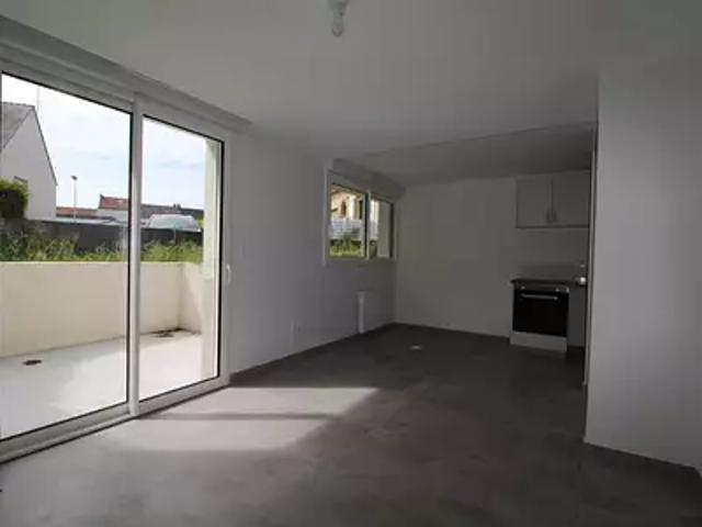 Lorient 56100 Location appartement 2 pièces t2 terrasse parking