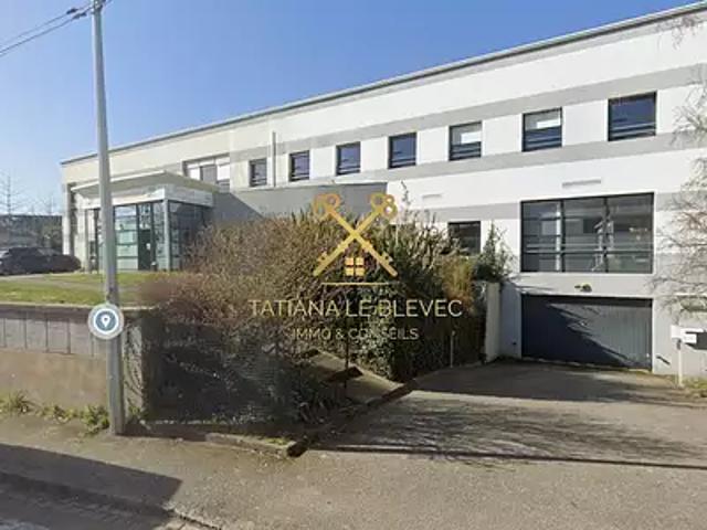 Lorient 56100 Location parking