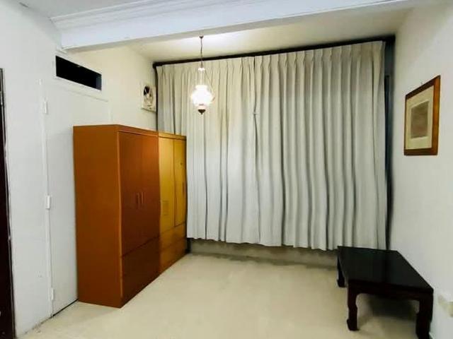 Lorong 9 Geylang D14, Apartment