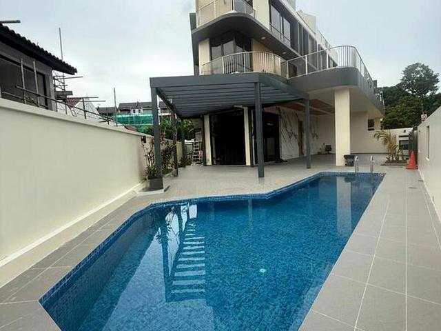 Lorong Ah Soo D19, Semi