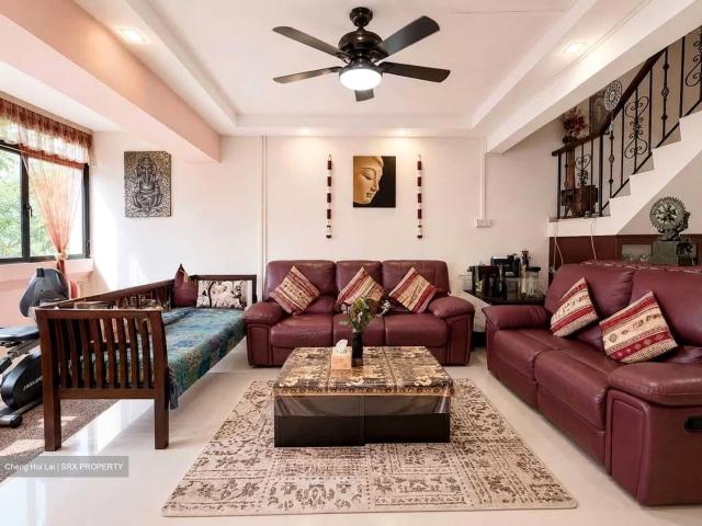 Lorong Ah Soo Hougang, HDB Executive