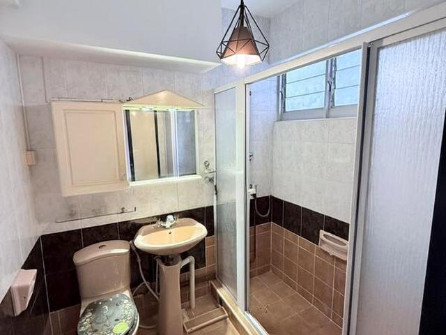 Lorong Ah Soo Hougang, HDB 4 Rooms