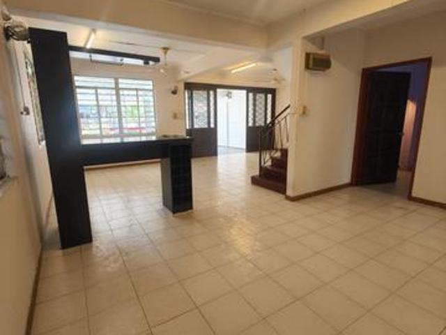 Lorong Kelengkeng 1 Taman Likas Park Double Storey SemiD For Rent