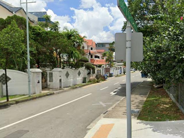 Lorong H Telok Kurau D15, Semi