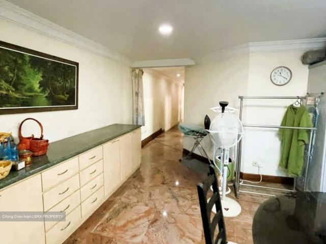 Lorong H Telok Kurau D15, Semi