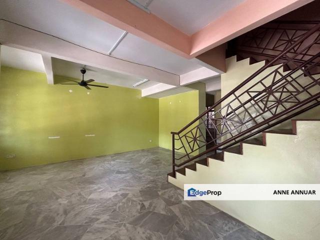 Lorong Mahkota Impian 2/27