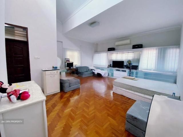 Lorong Melayu D14, Terrace
