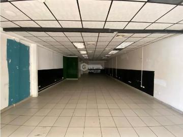 Los andes / local comercial / 110 m / planta alta / estacion del tren