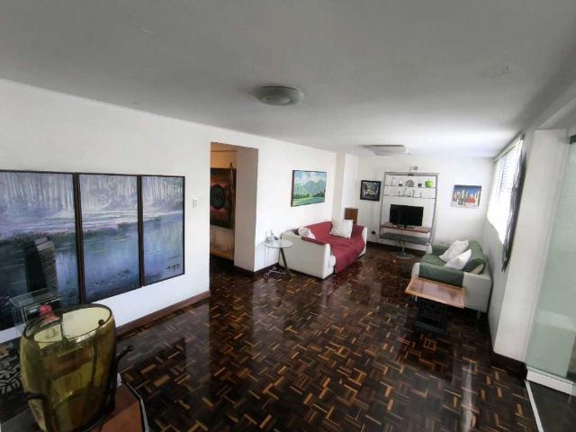 Los Palos Grandes ALQUILO bello apartamento 137m2 amoblado mogo