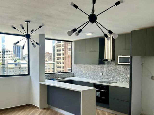 Los Palos Grandes/Apartamento 70m2/Remodelado a estrenar/EN VENTA