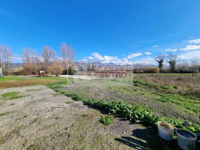 Lotto di terreno con progetto approvato