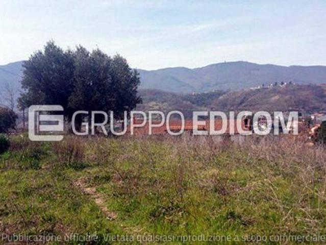 Lotto edificabile di 1980 mq in vendita a Montalto Uffugo Rif. 4544287