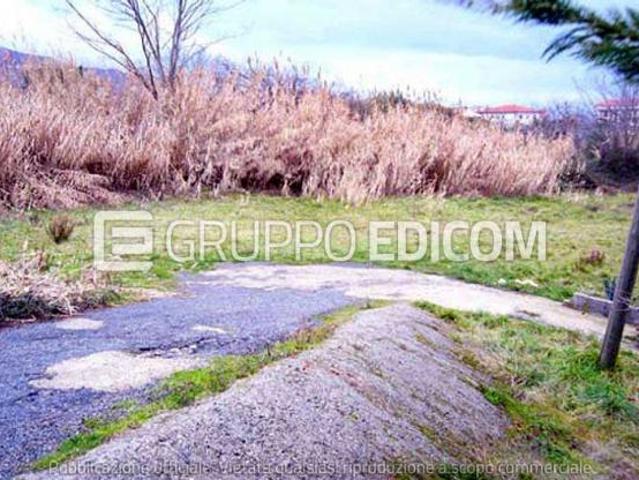 Lotto edificabile di 2340 mq in vendita a Marano Principato Rif. 4553370