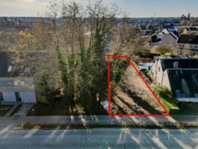 Lot 3: 2 percelen bouwgrond lot 1 + lot 2