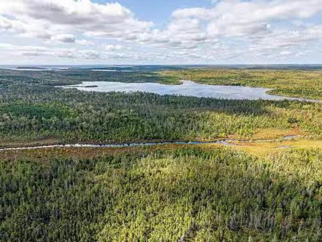 Lot 3 Smelt Brook, Middle Porters Lake, NS, B3E 1L1 vacant l.