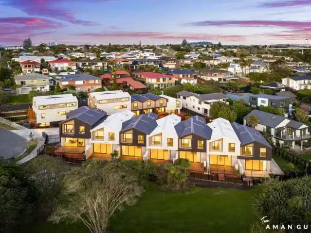 Lot 1/98 & 100 Walker Road, Point Chevalier, Auckland City F.