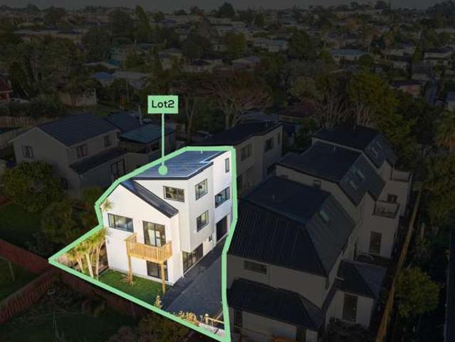 Lot 1 5/10 Tusac Place, Totara Vale, North Shore City