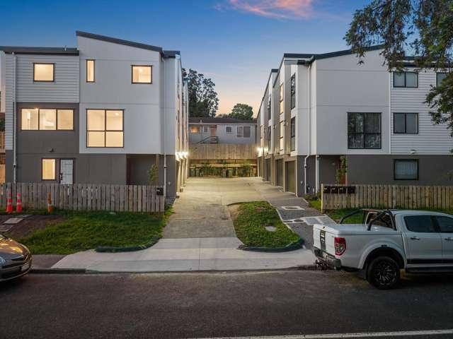 Lot 1 5/29 Clyma Place, Massey, Waitakere City
