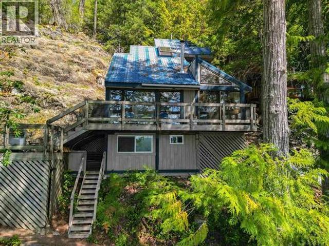 Lot 24 Sakinaw Lake, Pender Harbour, BC, V0N 2H0 house for sale | Listing ID R3141 | Royal LePage