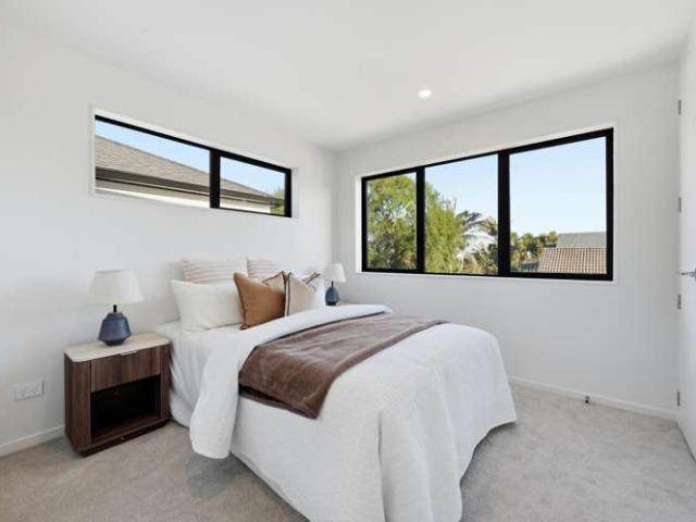Lot 2&3/15 Te Kawa Road, One Tree Hill, Auckland City