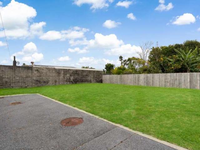 Lot 2&3/22 Taikata Road, Te Atatu Peninsula, Waitakere City