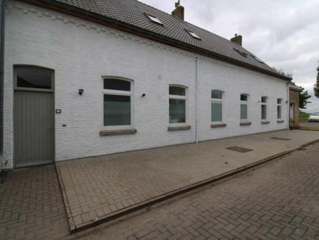 LOT 2: GERENOVEERDE APPARTEMENTEN + STUDIO