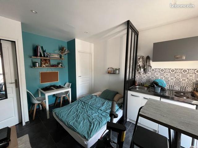 Lot 2 studios + 2 parkings