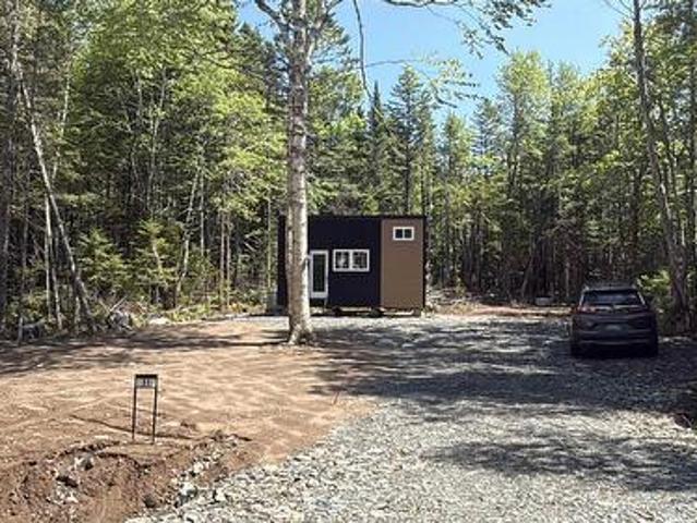 Lot 31 Shore Road, Walden, NS, B0J 2E0 vacant land for sale | Listing ID 202621 | Royal LePage