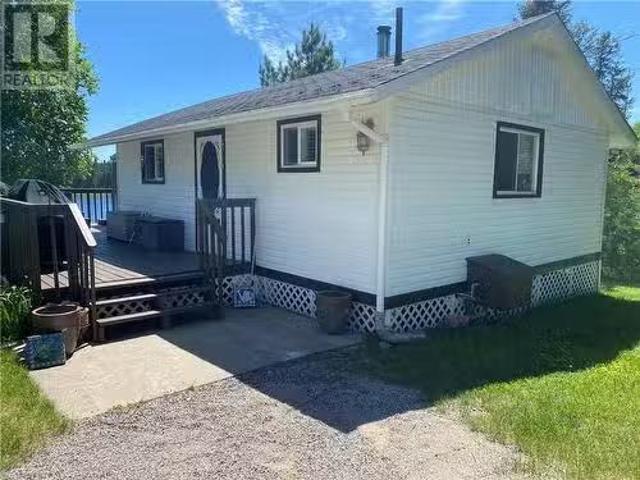 Lot 5 Minisinakwa River, Gogama, ON, P0M 1W0 house for sale.