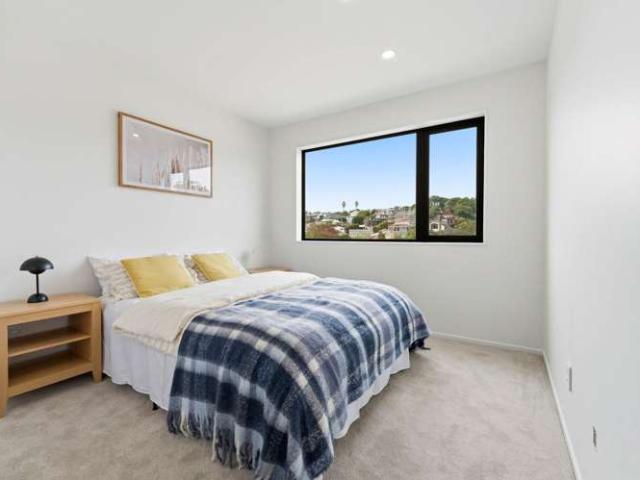 Lot 7/30 Kiteroa Terrace, Rothesay Bay, North Shore City