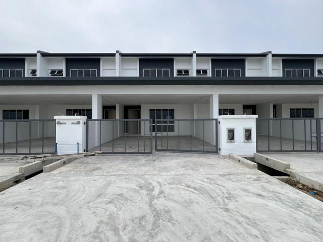 LOT 9087 Valeria Double Storey Terrace Desa Damai Permyjaya