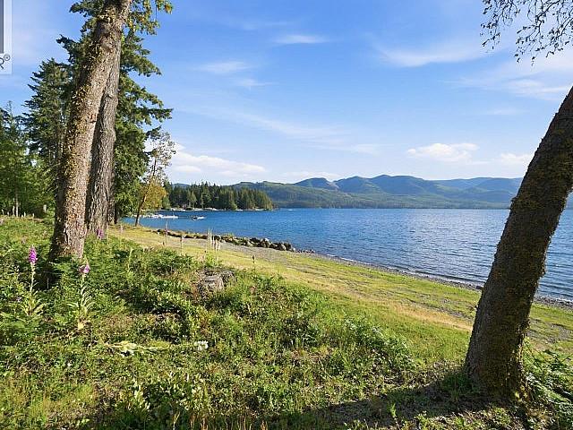 Lot B Sa seen os Rd Youbou, British Columbia