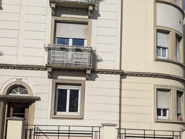 F6 ou lot de 2 appartements de type T3 dont un encore loué à 6