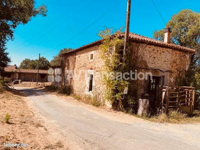 Lot de 2 Maisons + 1 grange à rénover