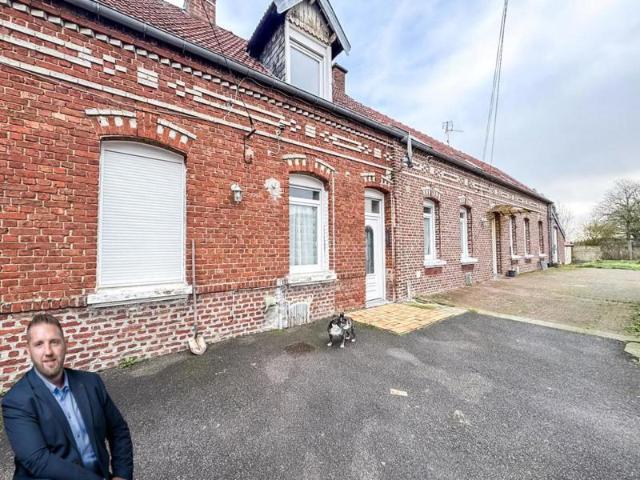Lot de deux maisons à Rumilly en Cambrésis