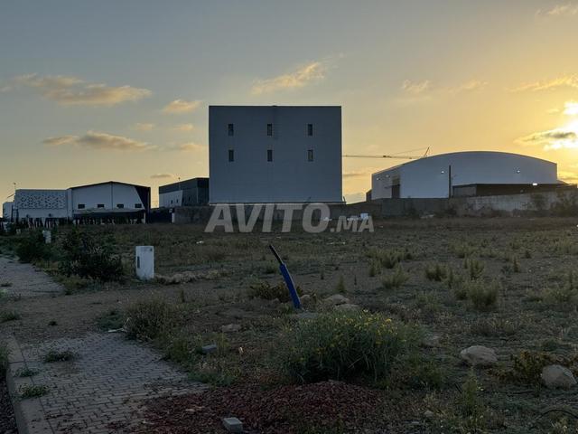 Lot de terrain zone industrielle 1400m et plus