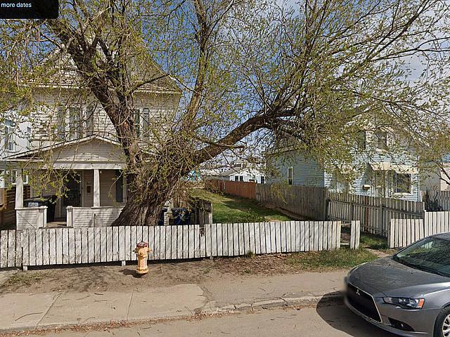 Lot For Sale! 220 Avenue D S