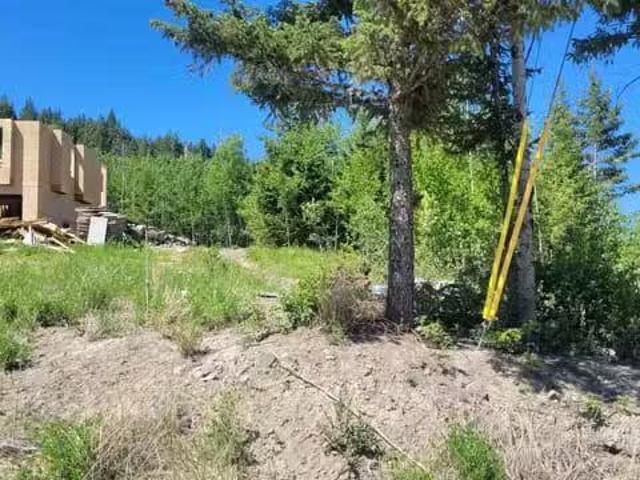 Lot for sale in 100 Mile House, 100 Mile House, 901 Spruce Pla.