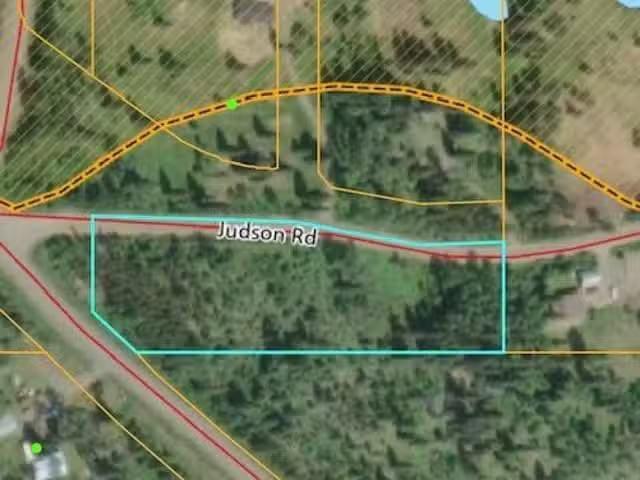 Lot for sale in 100 Mile House, 100 Mile House, Lot 3 Horse La.