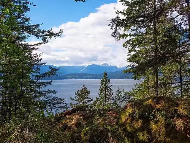 Lot for sale in Bowen Island, Bowen Island, 1750 Billington Ro.